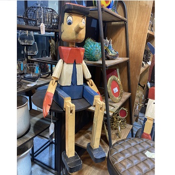 Artigianato in legno naturale