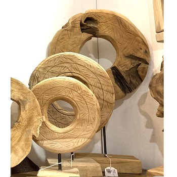 Artigianato in legno naturale