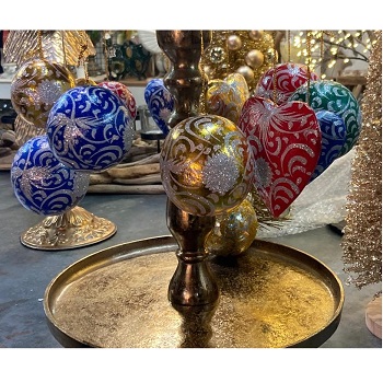 Legno naturale- ciotole, taglieri, sfere