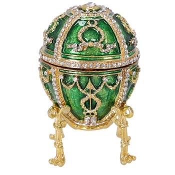 Complementi glam e industrial