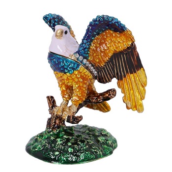 Complementi glam e industrial