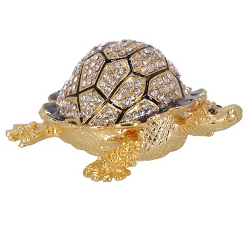 Complementi glam e industrial