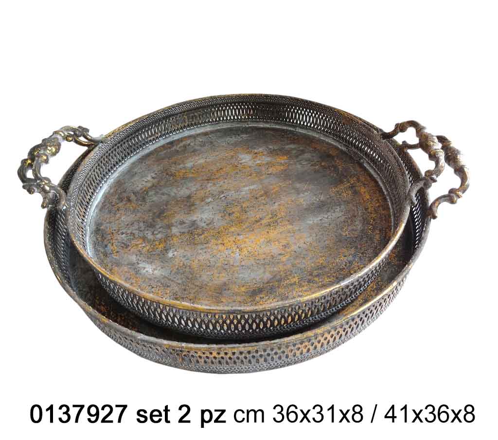 Complementi glam e industrial